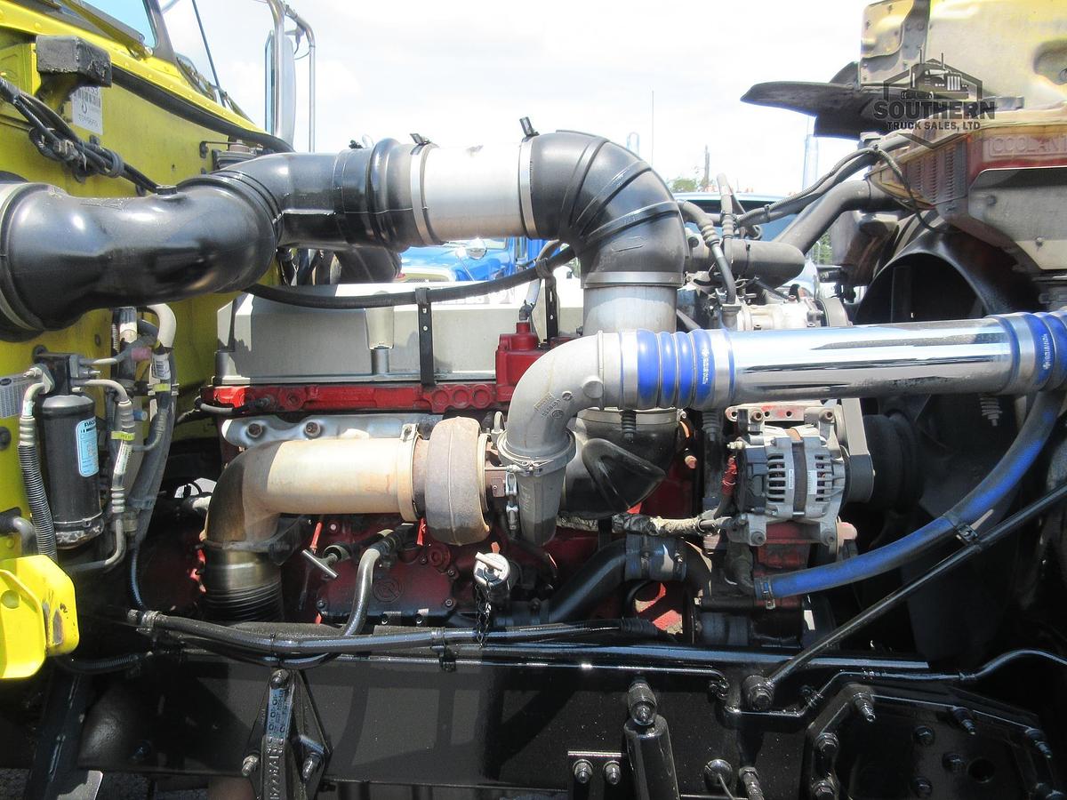 Used 2017 PETERBILT 389