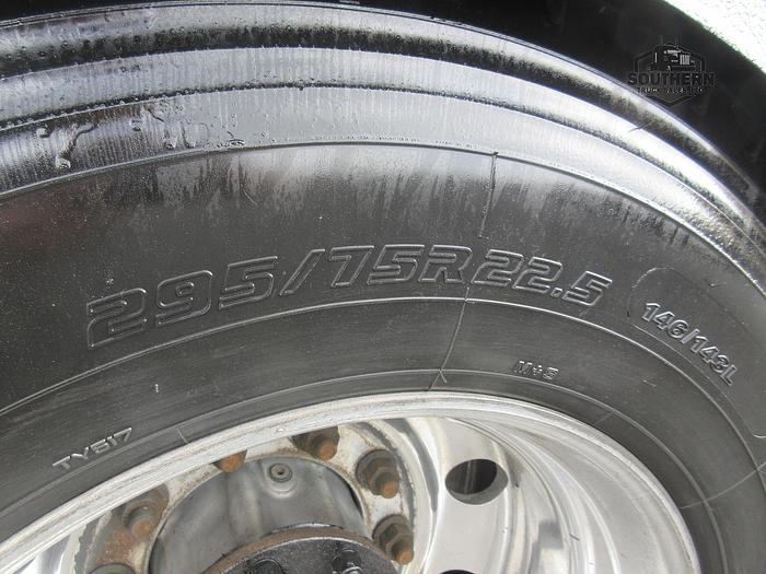 Used 2020 PETERBILT 567