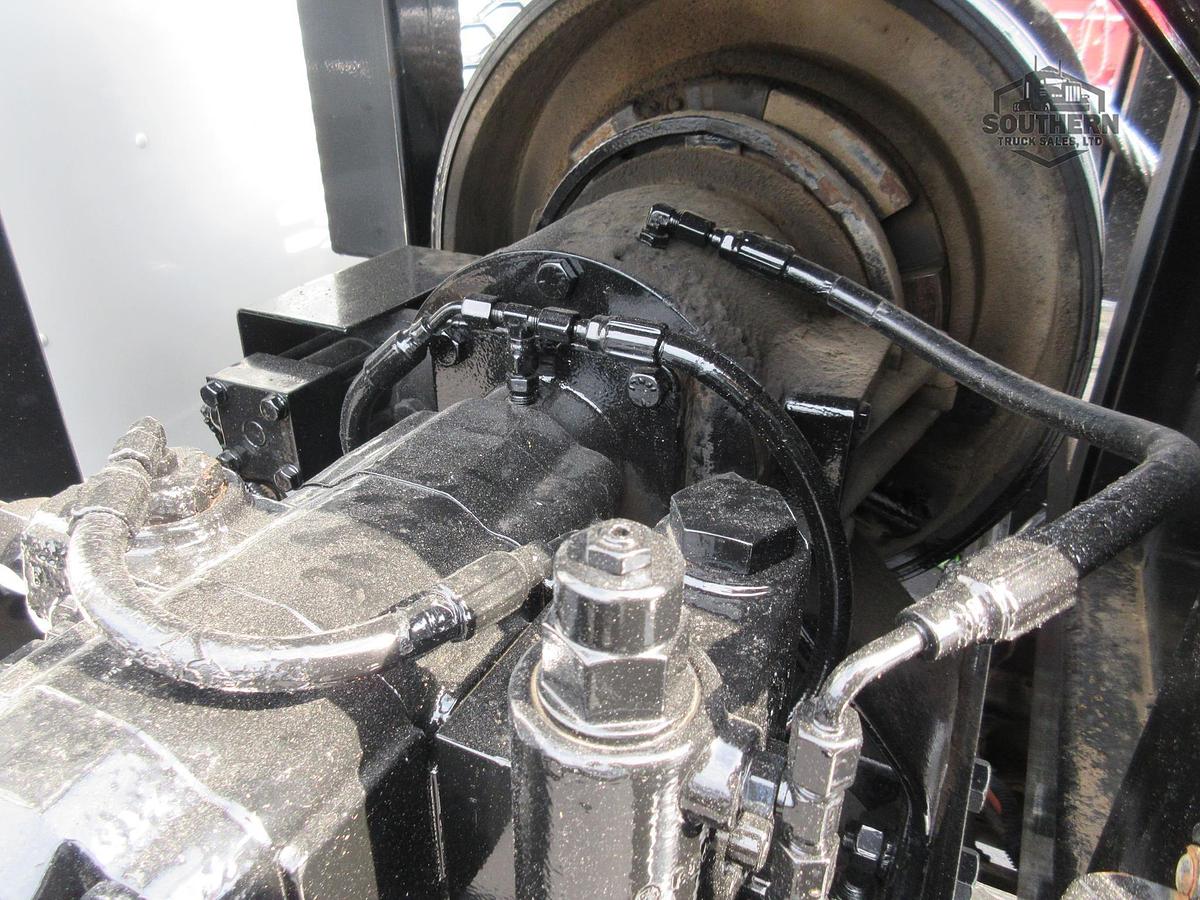 Used 2018 FREIGHTLINER CORONADO 122 SD