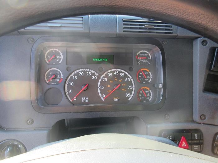 Used 2017 FREIGHTLINER CASCADIA 113