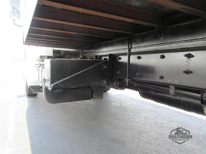 Used 2017 FREIGHTLINER BUSINESS CLASS M2 106