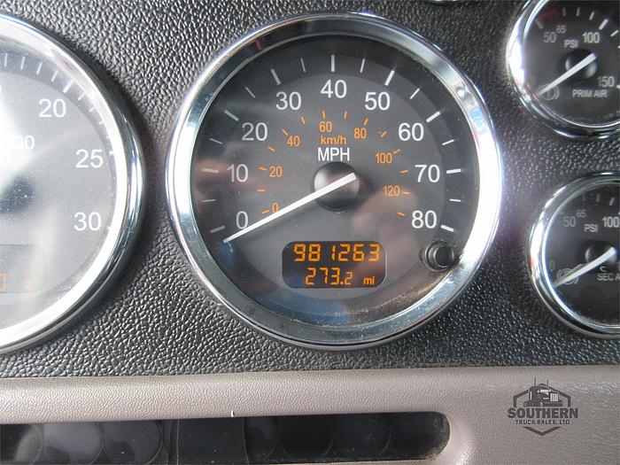 Used 2014 PETERBILT 388