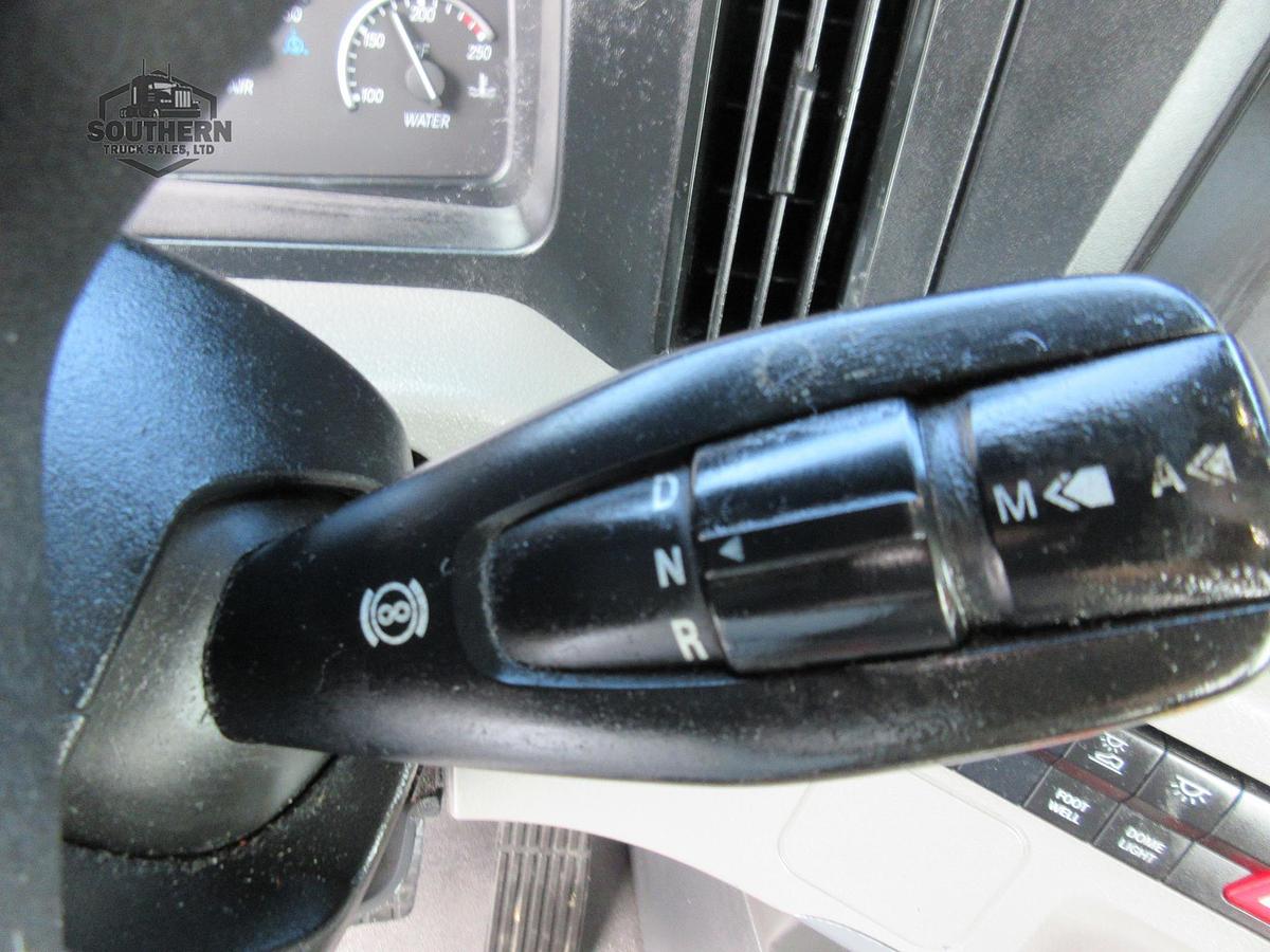 Used 2021 FREIGHTLINER CASCADIA 116