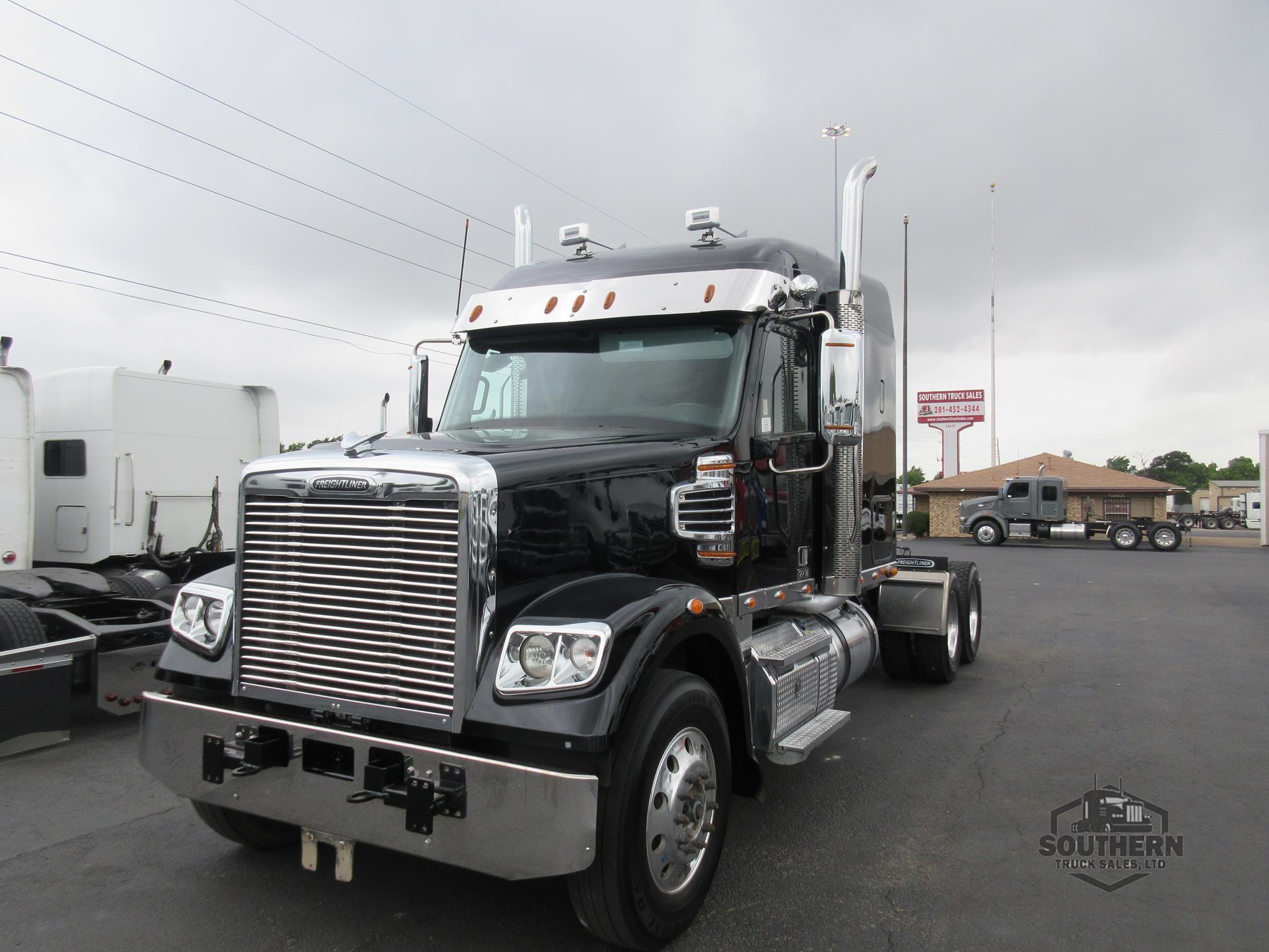 Used 2023 FREIGHTLINER CORONADO 122 SD