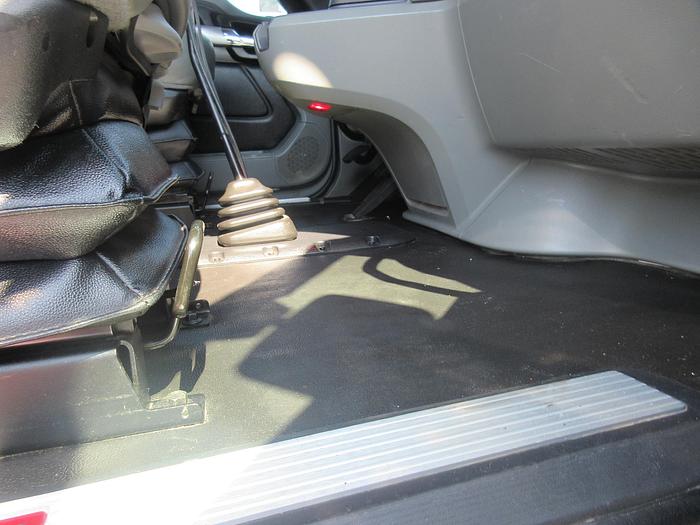 Used 2021 KENWORTH T880