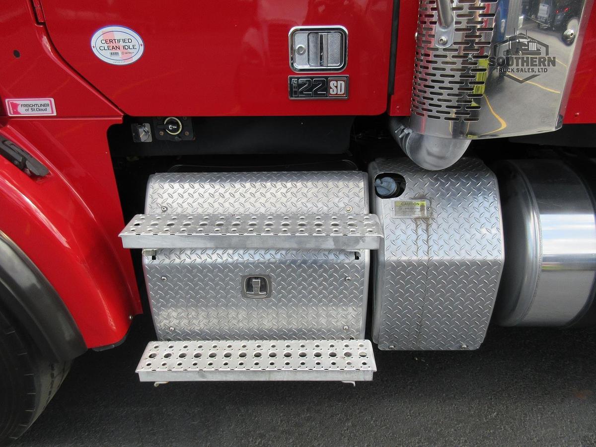 Used 2020 FREIGHTLINER CORONADO 122 SD