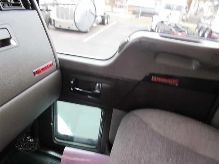 Used 2021 KENWORTH T270