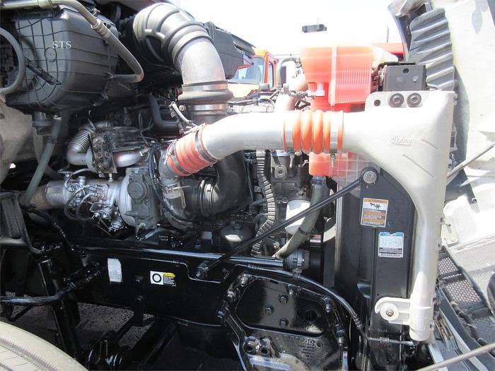 Used 2016 PETERBILT 579