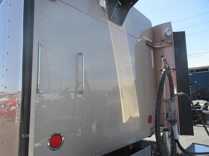 Used 2017 KENWORTH W900