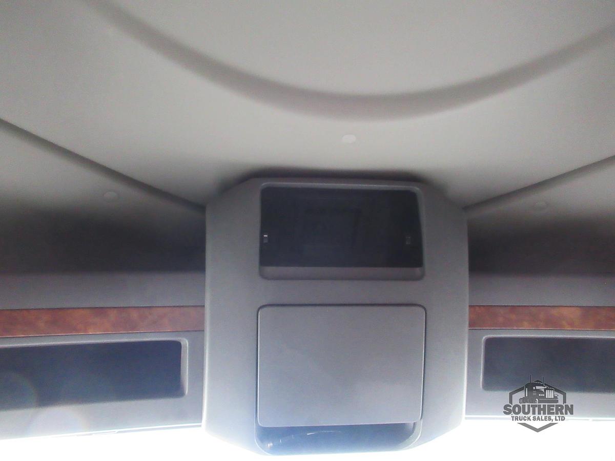 Used 2021 INTERNATIONAL LT