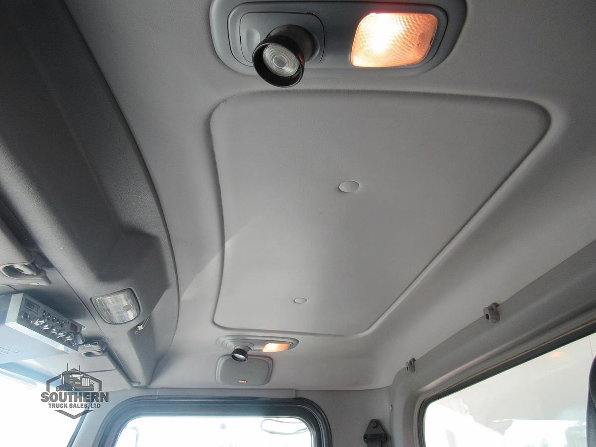 Used 2019 PETERBILT 389