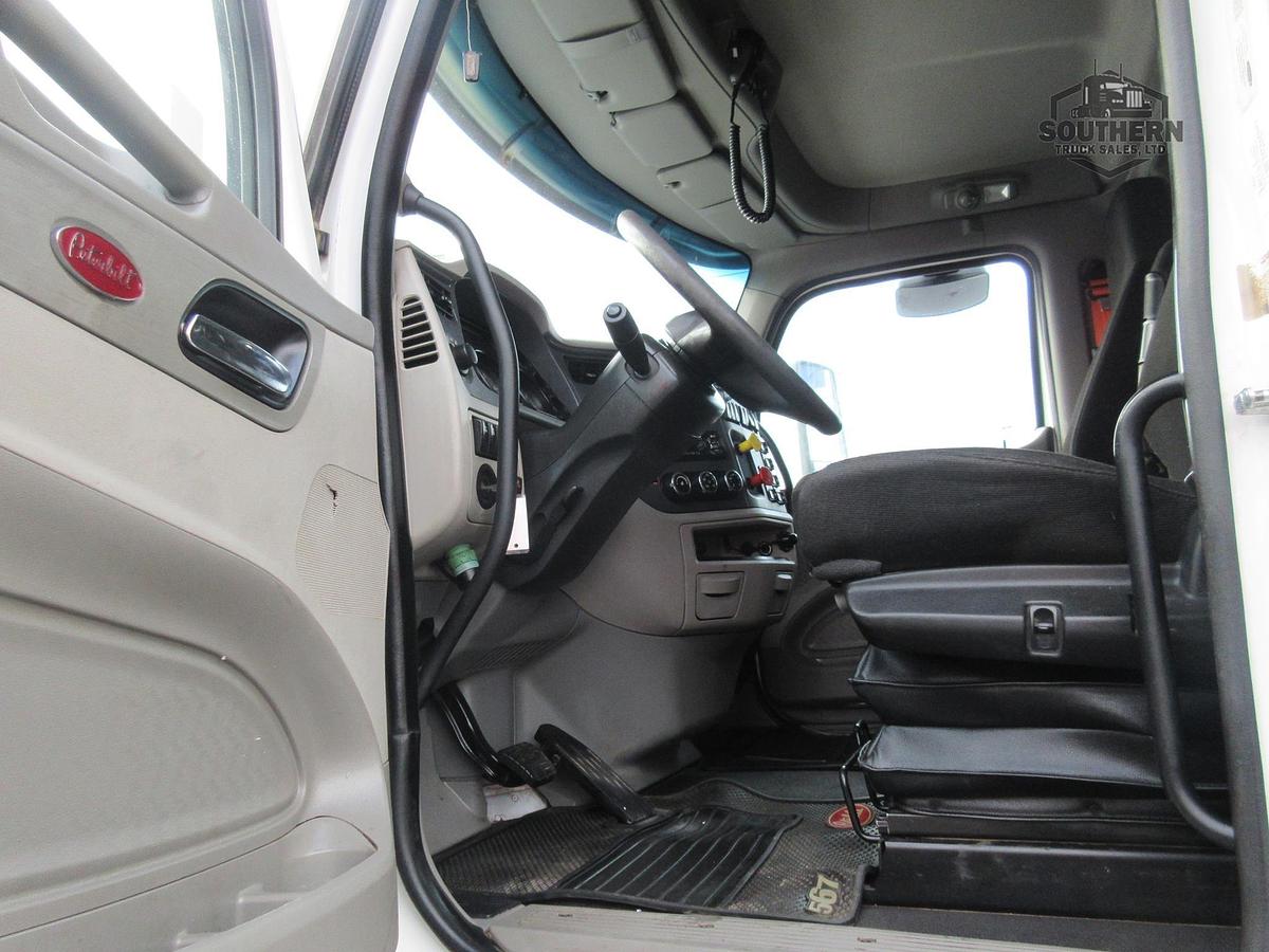 Used 2019 PETERBILT 567