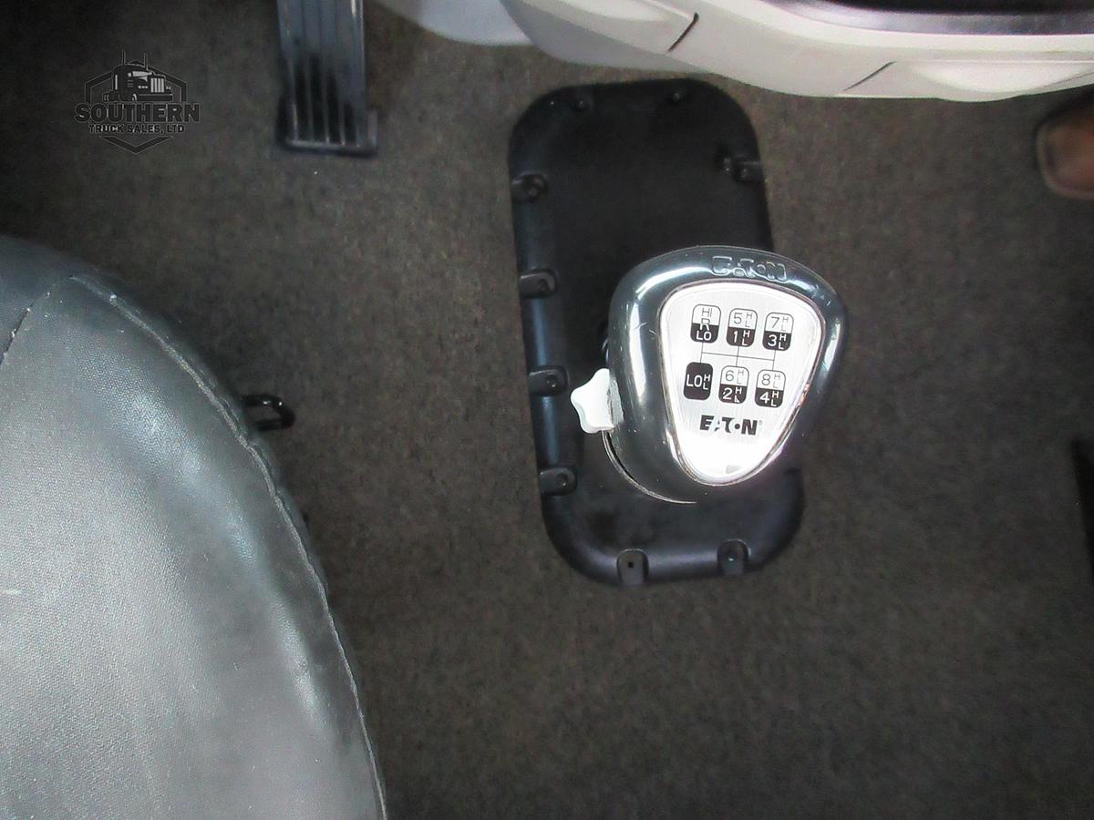 Used 2020 PETERBILT 567