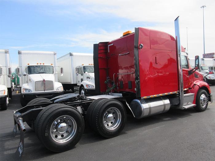 Used 2015 PETERBILT 579