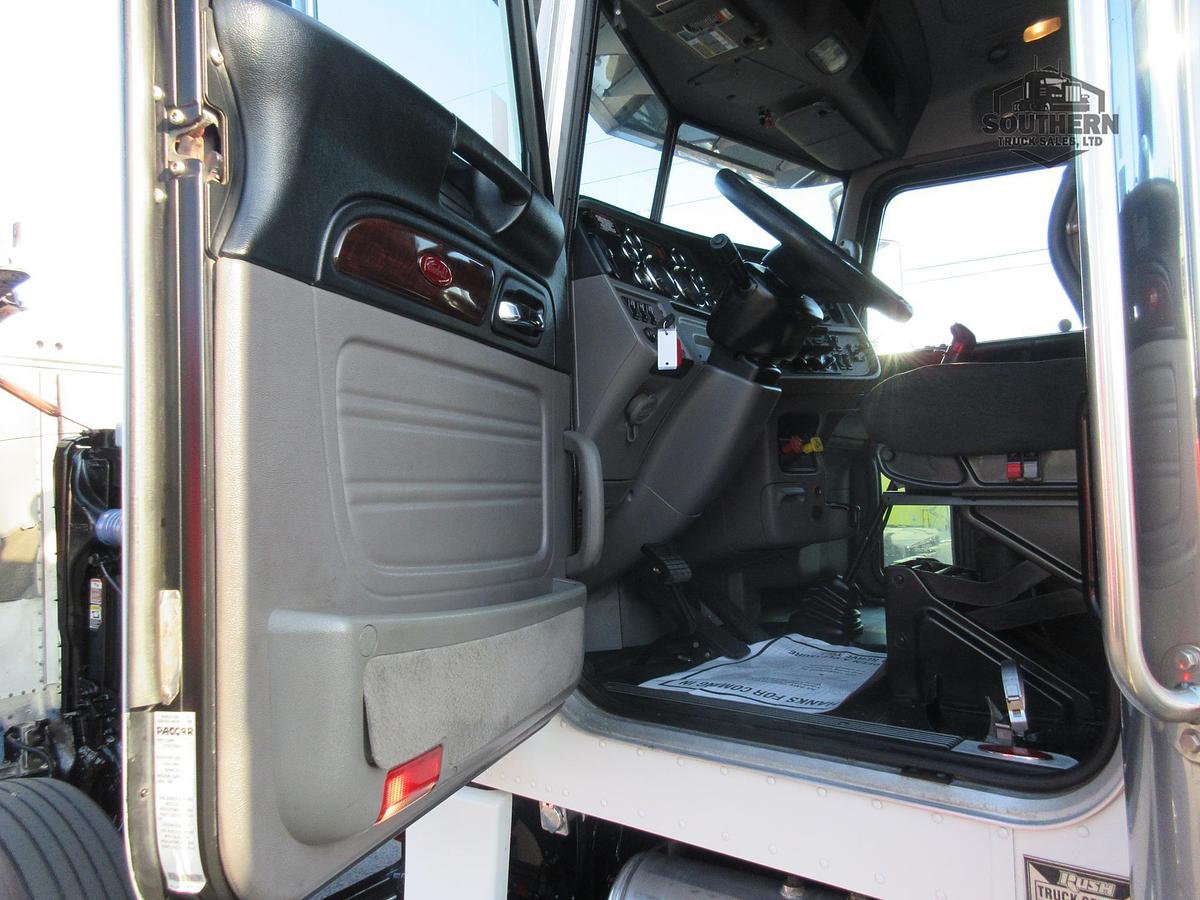 Used 2020 PETERBILT 389