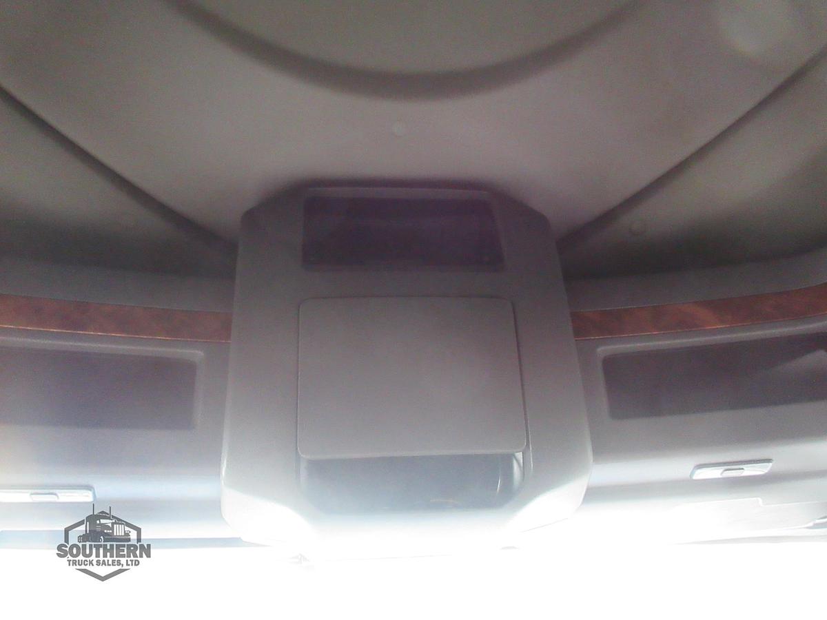 Used 2021 INTERNATIONAL LT
