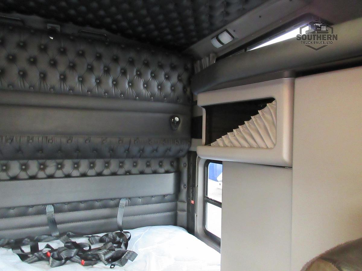 Used 2023 KENWORTH W900L