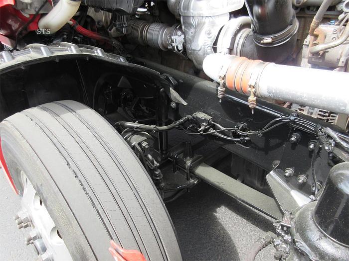 Used 2019 FREIGHTLINER CASCADIA 126