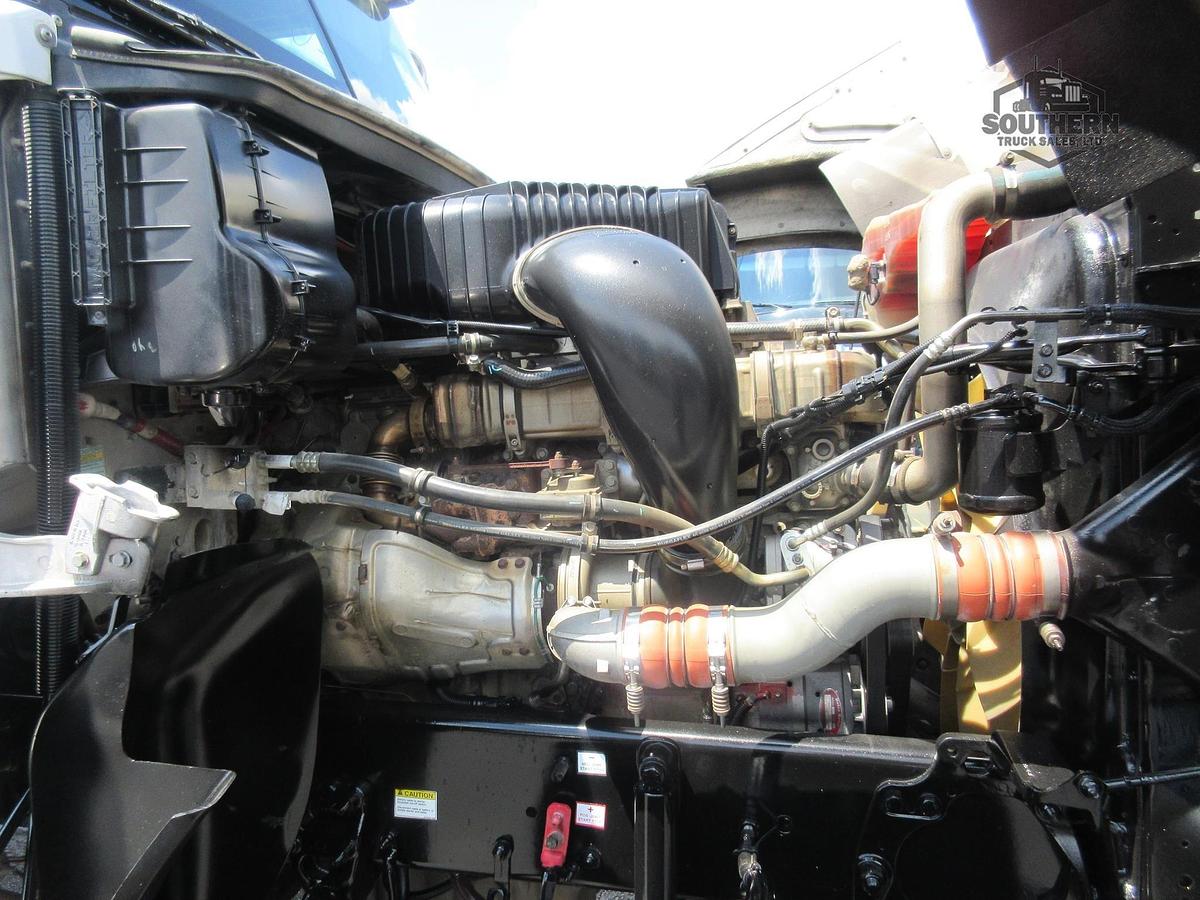 Used 2019 FREIGHTLINER CORONADO 122 SD