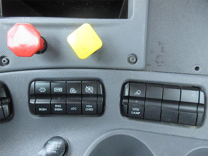 Used 2019 FREIGHTLINER CASCADIA 125