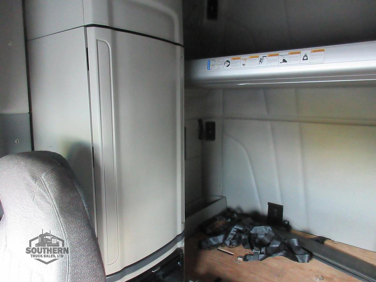Used 2021 PETERBILT 579