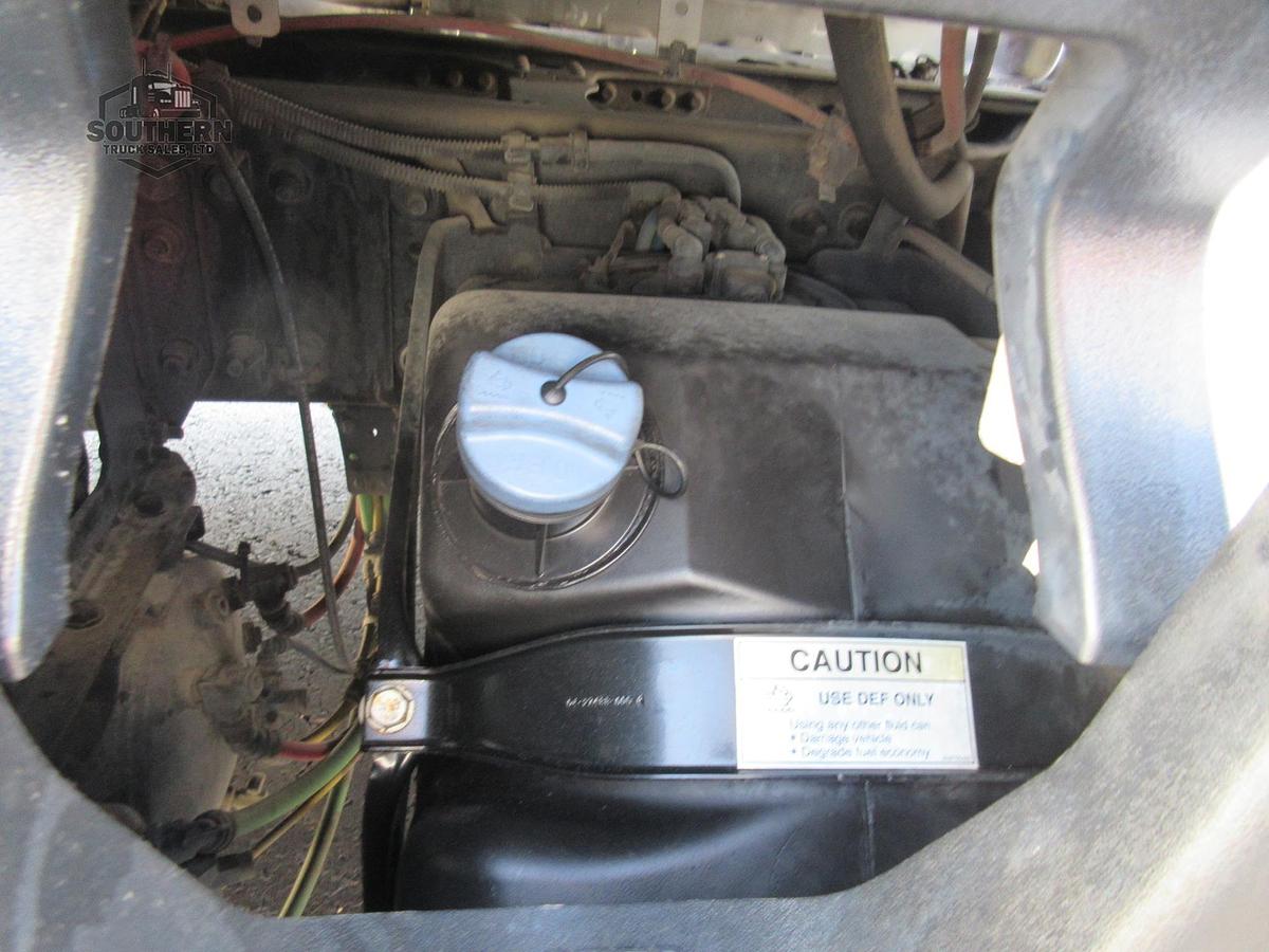 Used 2022 FREIGHTLINER CASCADIA 116