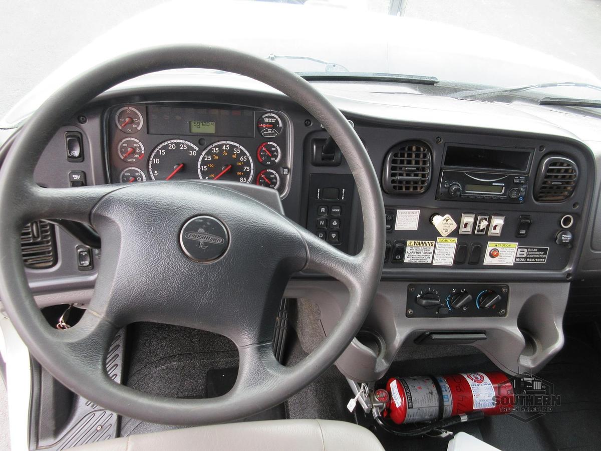 Used 2014 FREIGHTLINER 114SD