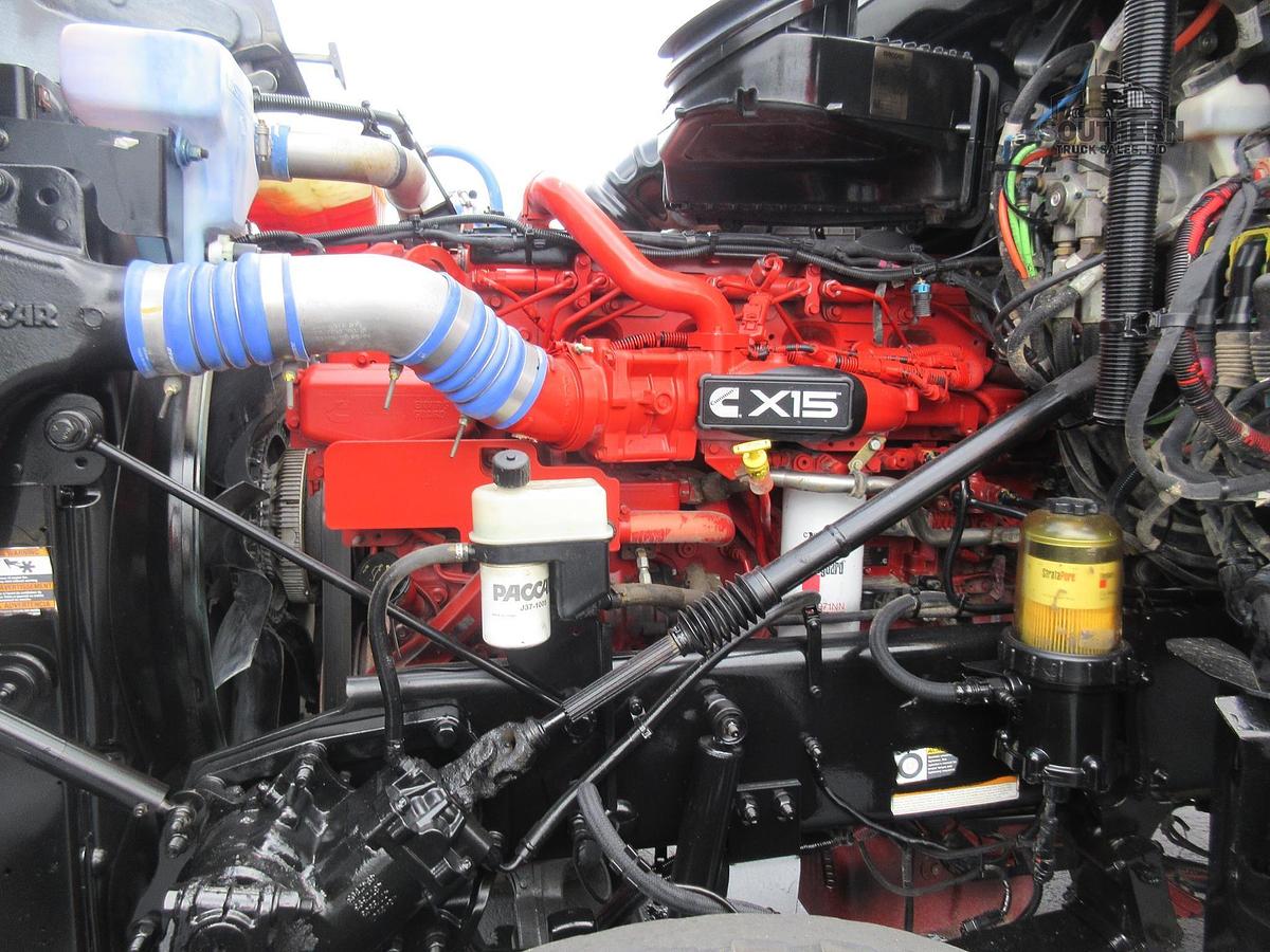 Used 2023 PETERBILT 567