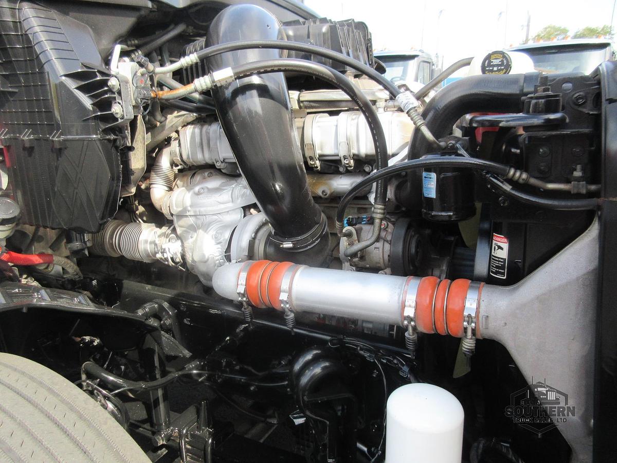 Used 2020 FREIGHTLINER CASCADIA 126