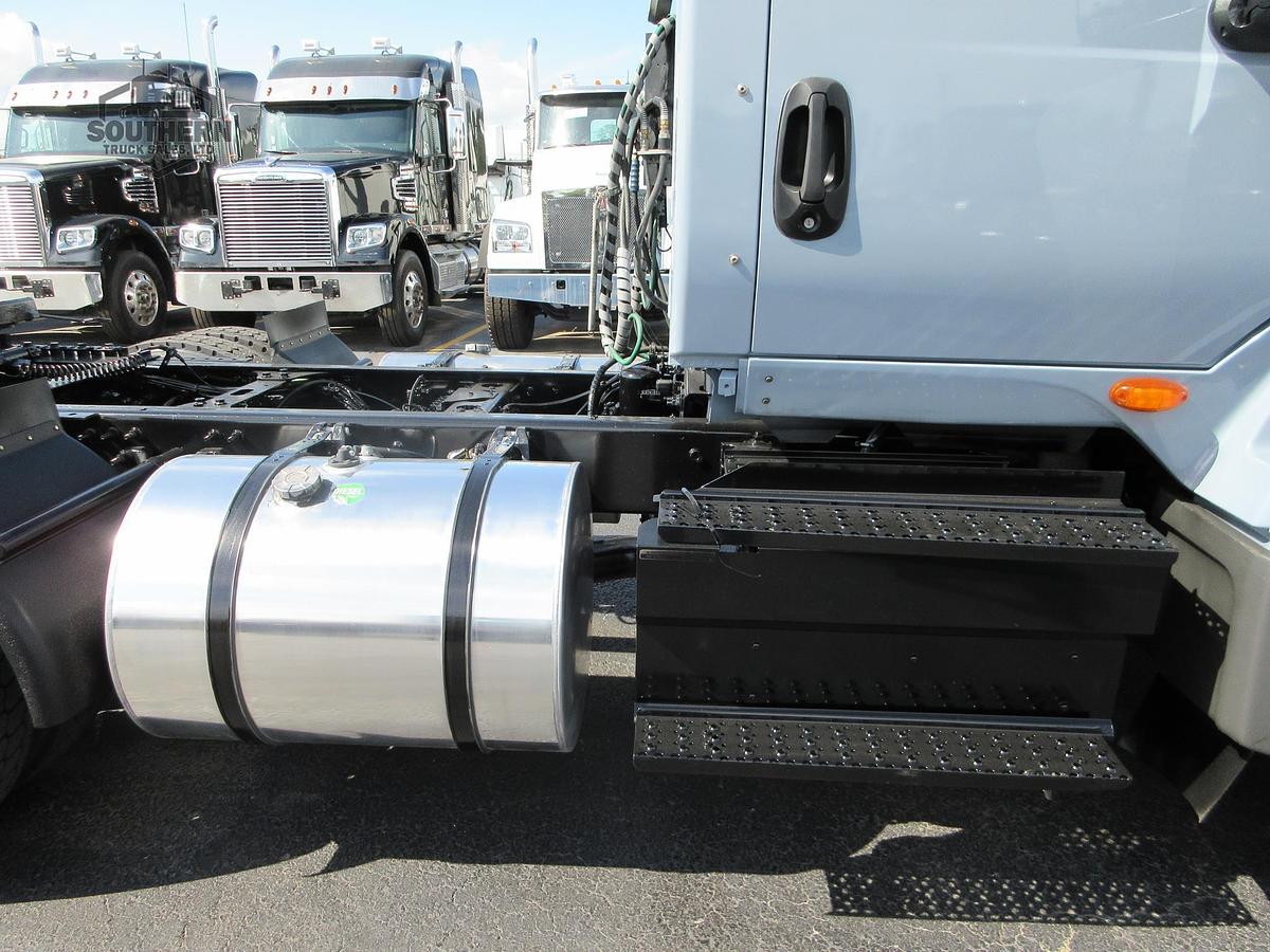 Used 2023 INTERNATIONAL LT