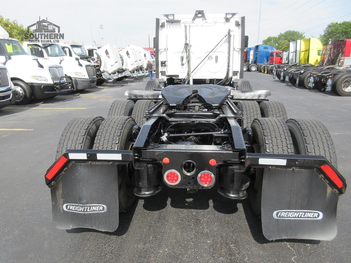 Used 2020 FREIGHTLINER CASCADIA 125