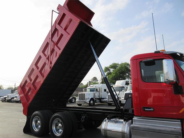 Used 2017 PETERBILT 579