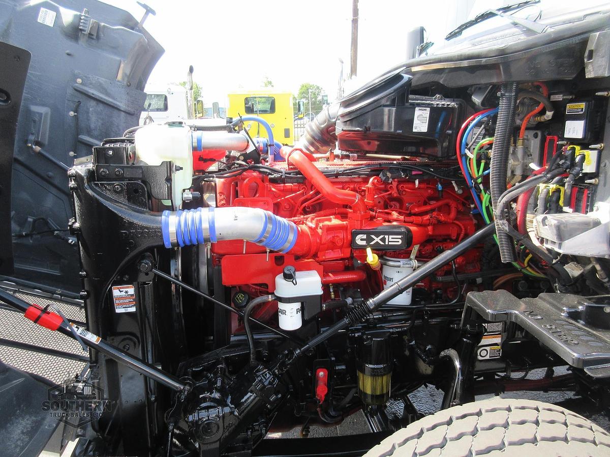 Used 2025 PETERBILT 567