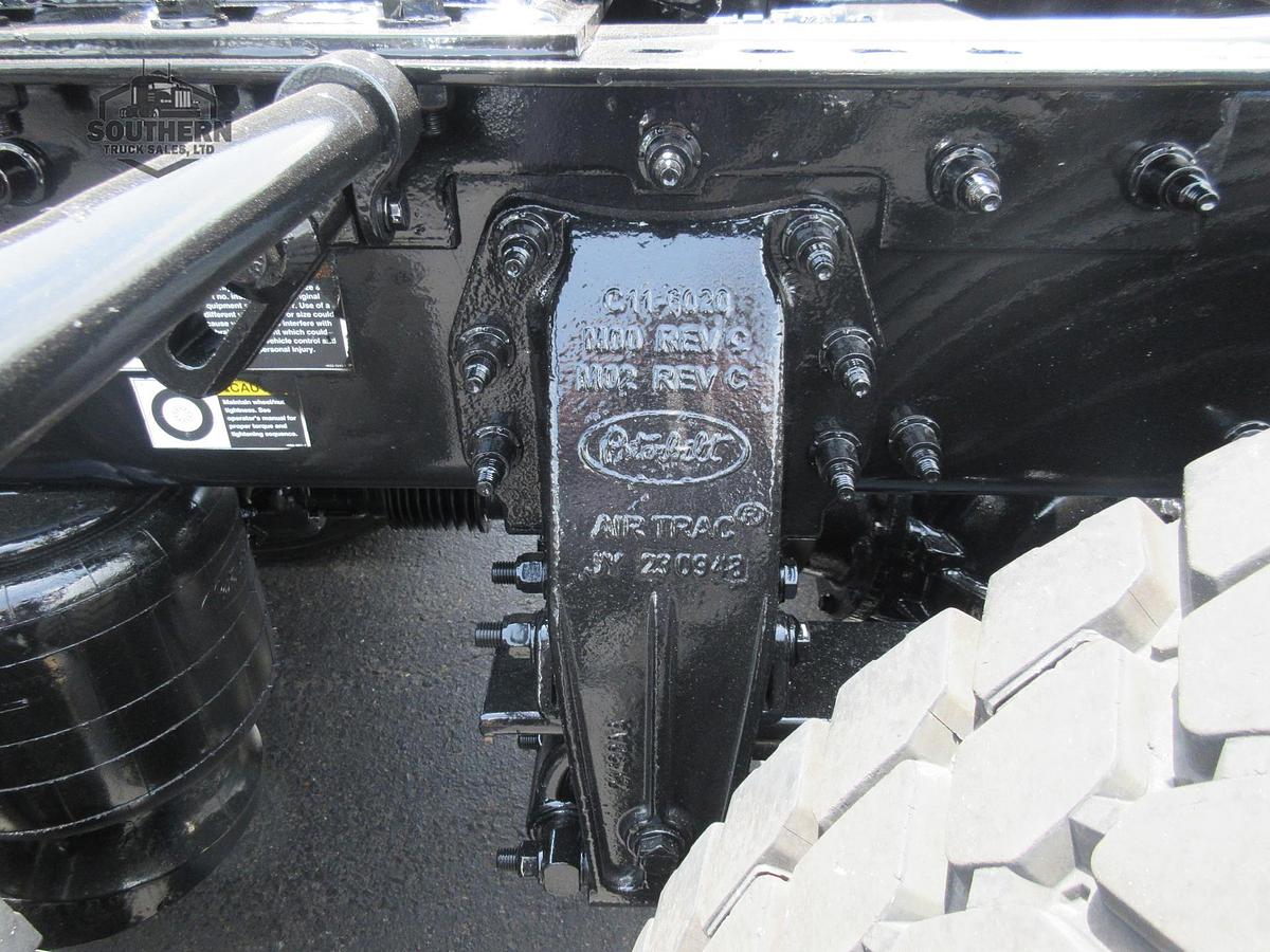 Used 2025 PETERBILT 567