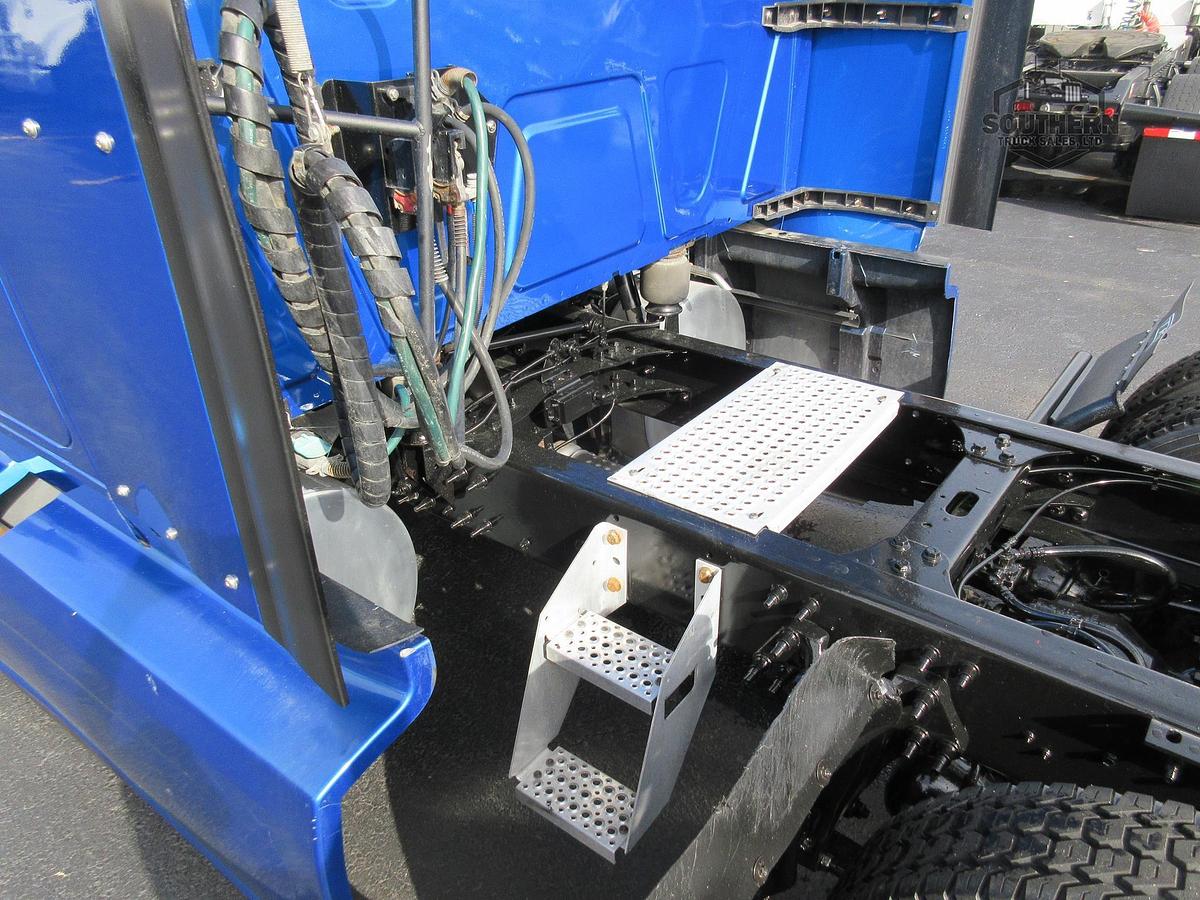 Used 2021 INTERNATIONAL LT