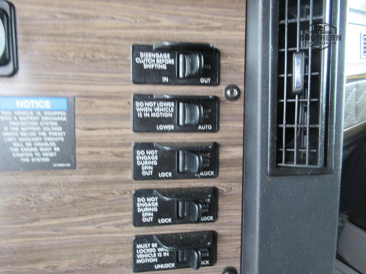 Used 2023 FREIGHTLINER CORONADO 122 SD