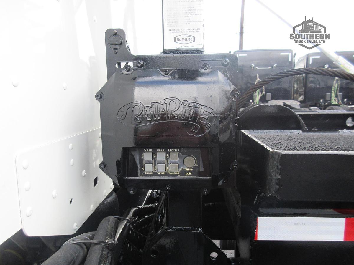 Used 2016 FREIGHTLINER CORONADO 122 SD