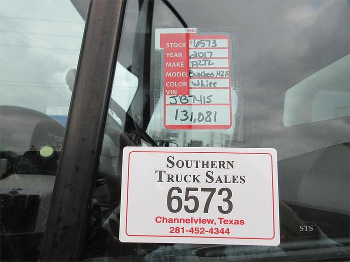 Used 2017 FREIGHTLINER BUSINESS CLASS M2 106