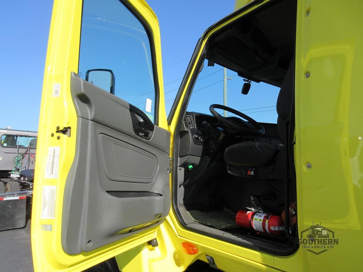 Used 2023 INTERNATIONAL LT