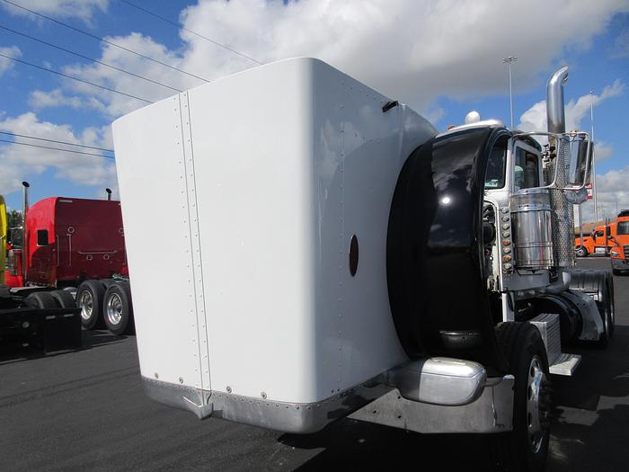 Used 2015 PETERBILT 389 - 6810