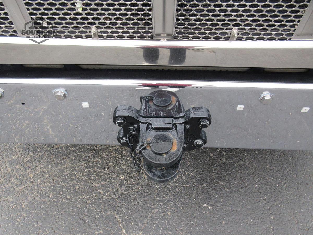 Used 2025 PETERBILT 567