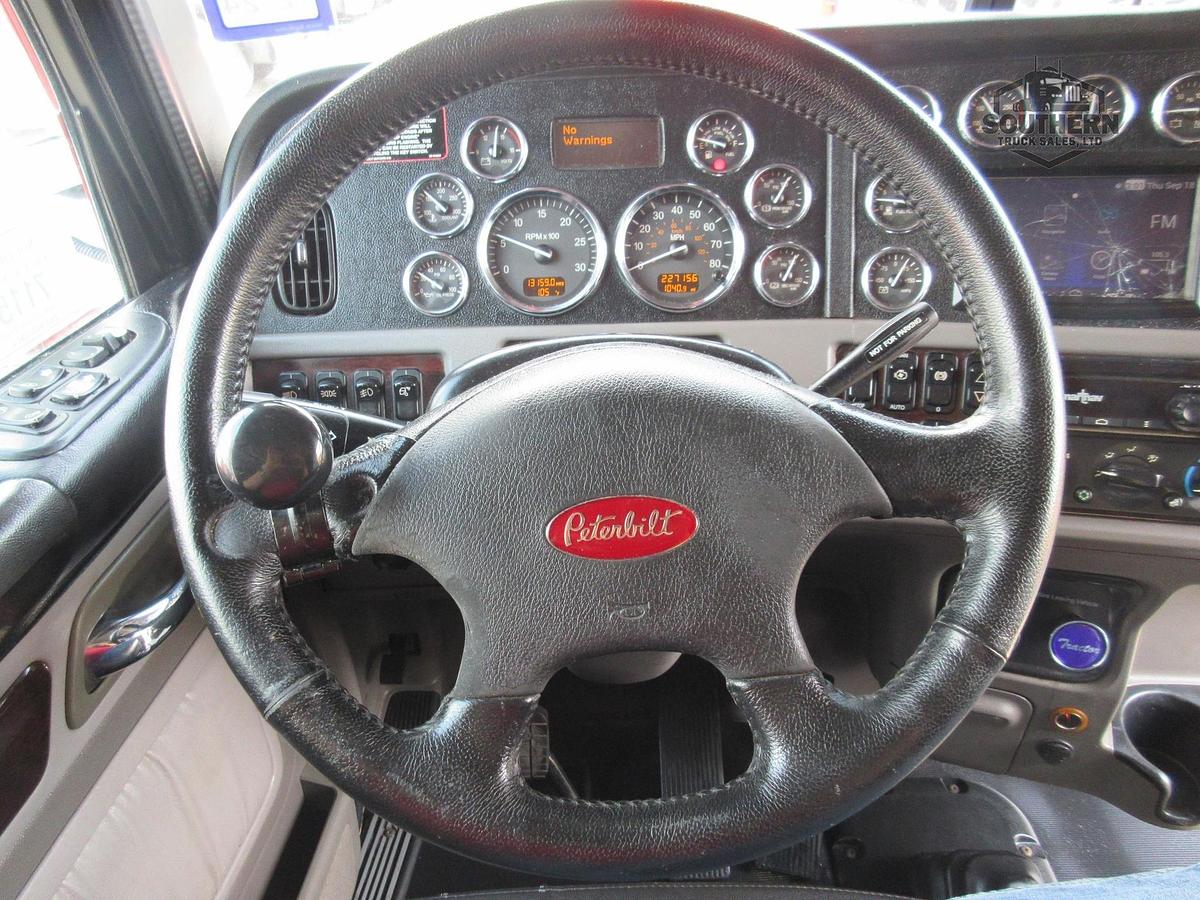 Used 2021 PETERBILT 389