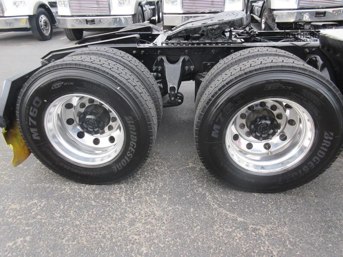 Used 2021 INTERNATIONAL LT