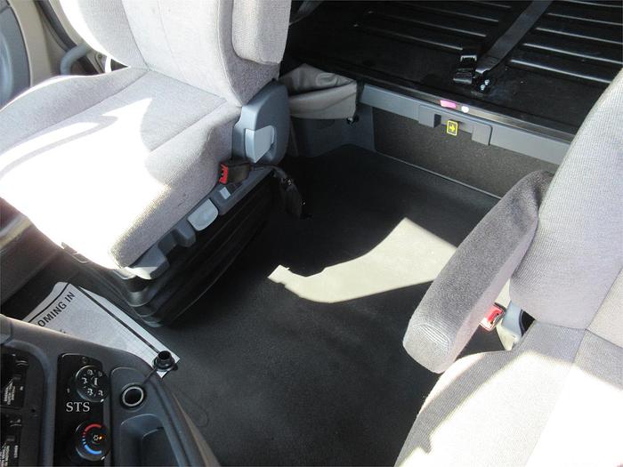 Used 2017 FREIGHTLINER CASCADIA 125