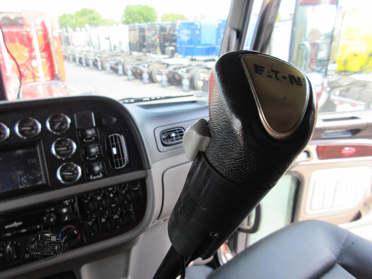 Used 2021 PETERBILT 389