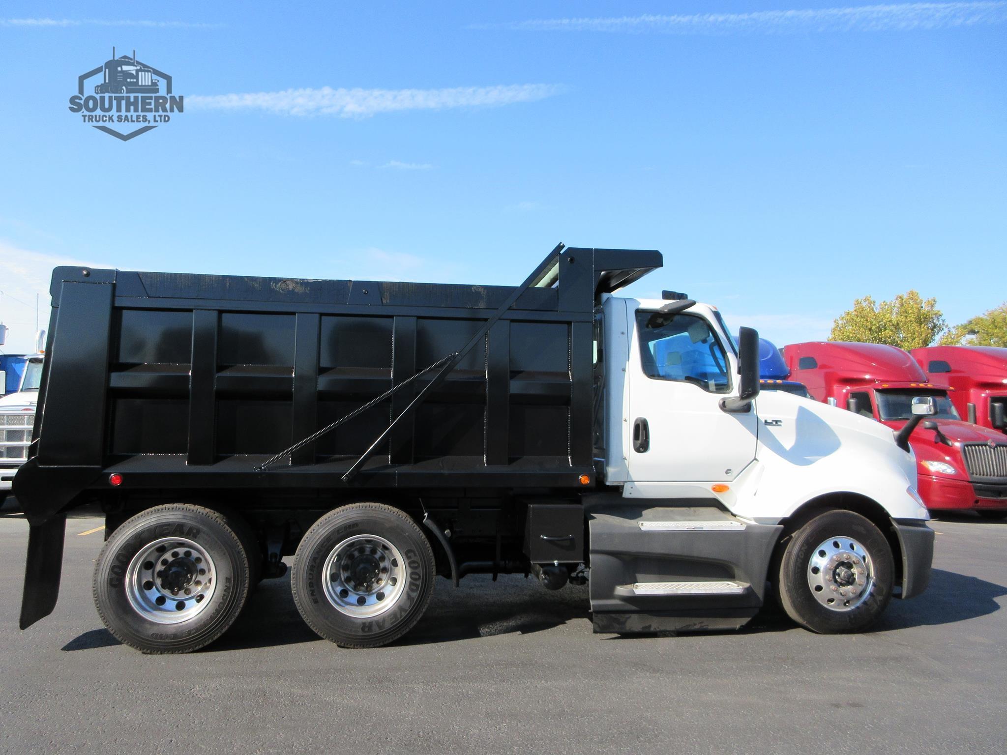 Used 2022 INTERNATIONAL LT