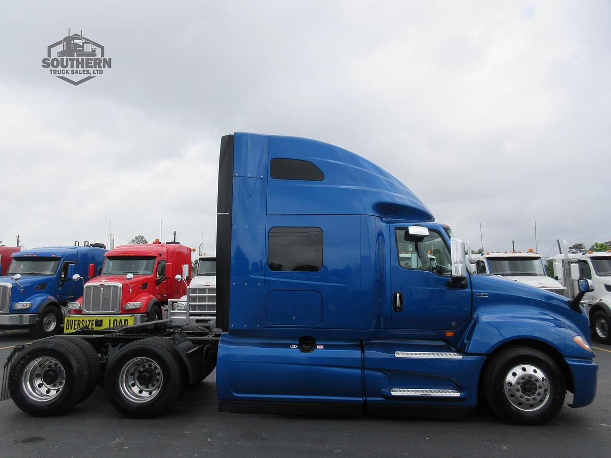 Used 2021 INTERNATIONAL LT
