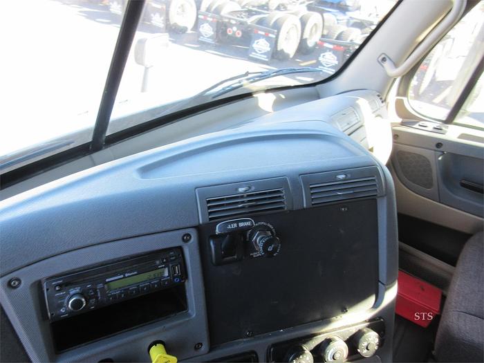 Used 2016 FREIGHTLINER CASCADIA 113