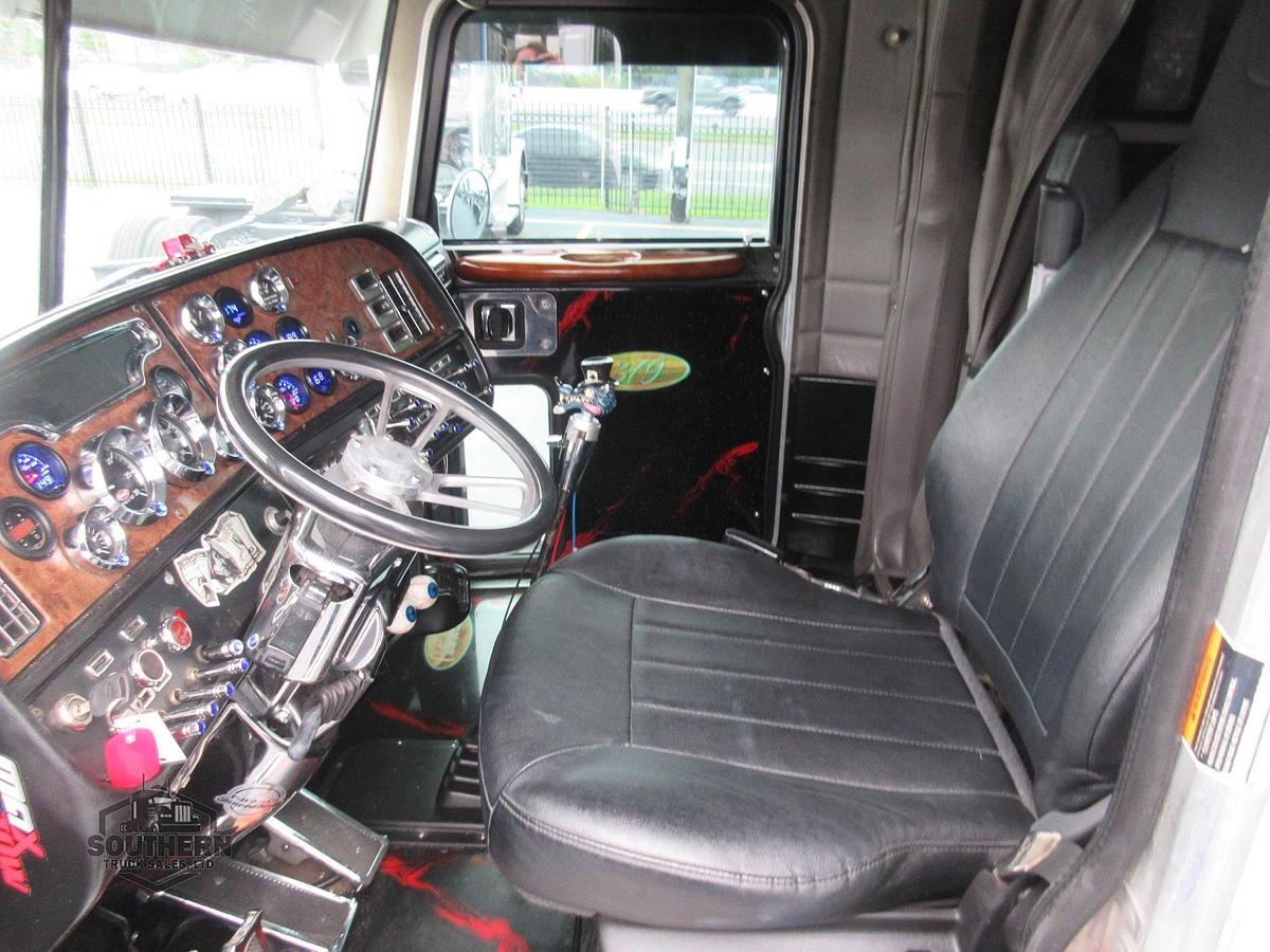 Used 2005 PETERBILT 379EXHD