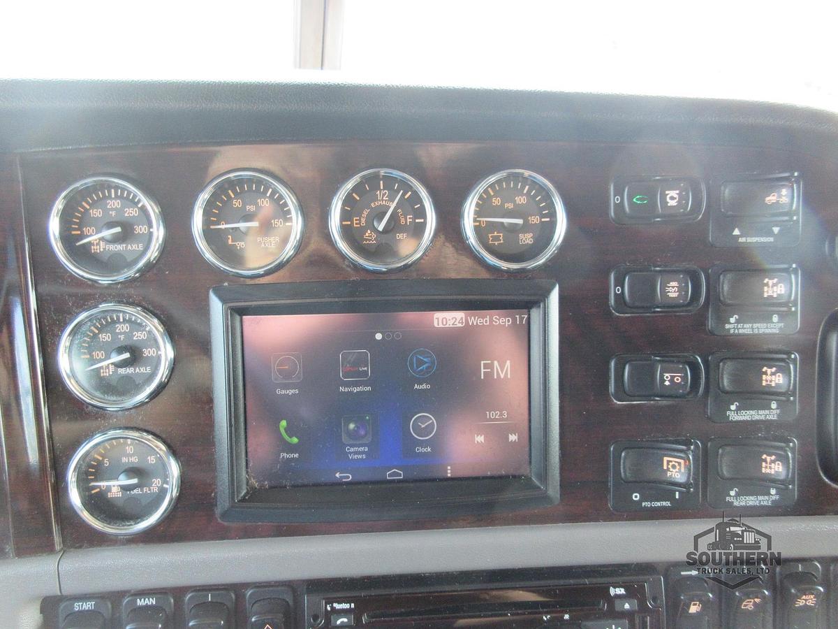 Used 2019 PETERBILT 389